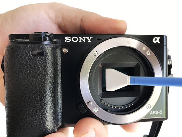 How to Clean My Camera Sensor Effectively in 3 Easy Steps