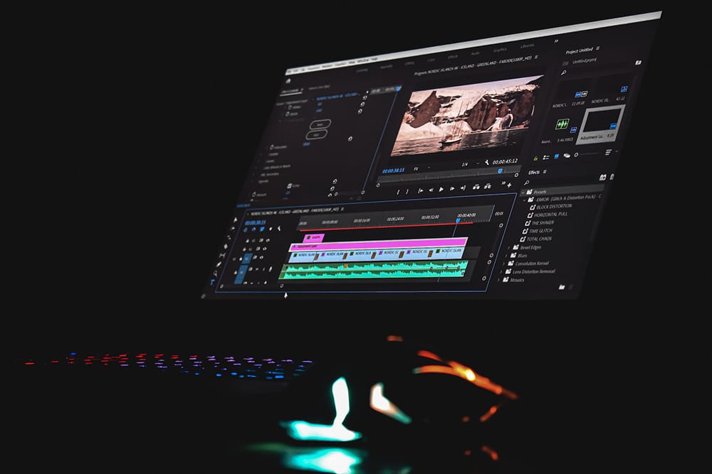 Top 5 Free Chroma Key Software for PC, macOS and Linux [2023]